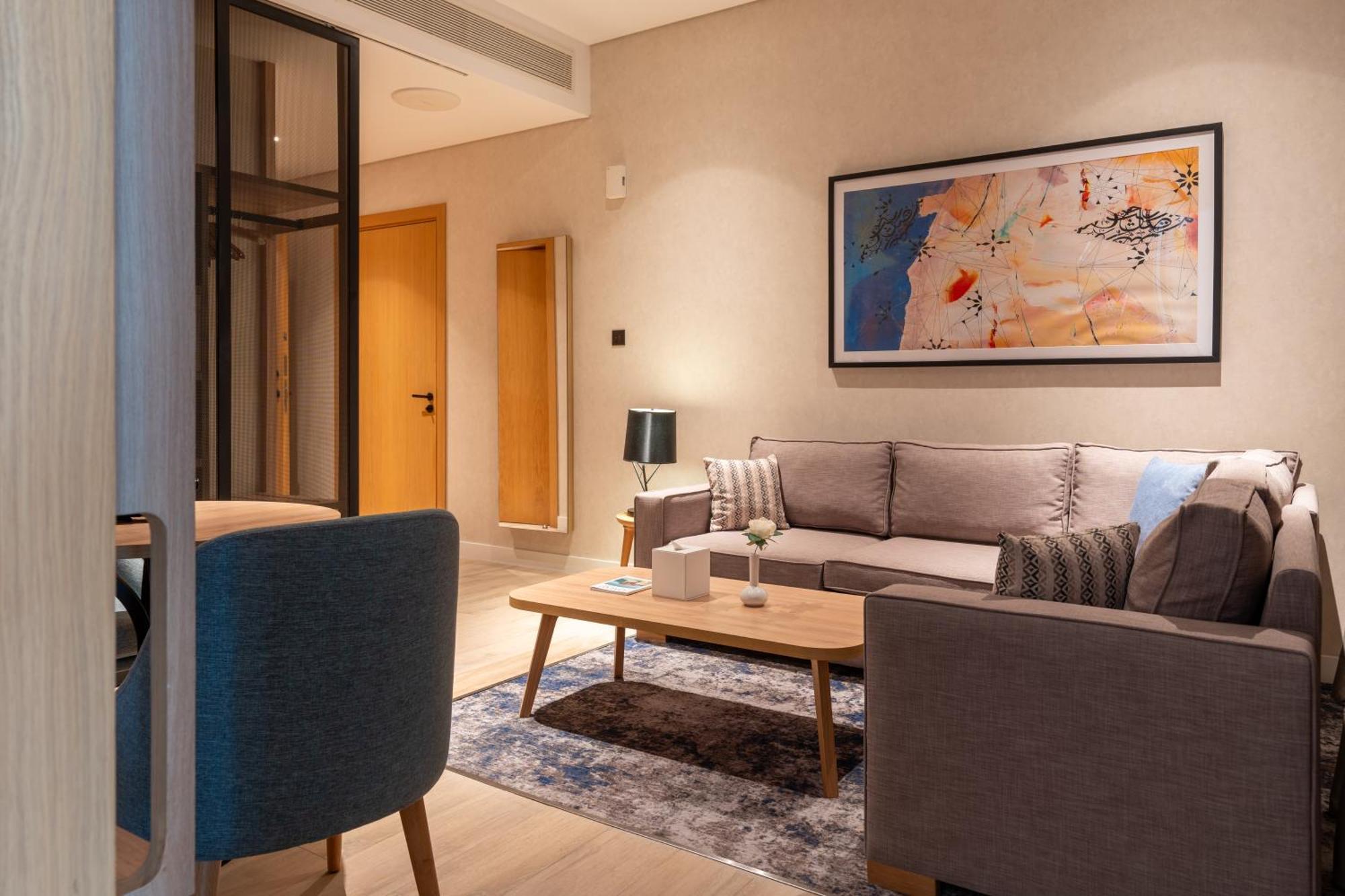 West Walk Retaj Hotel Al Rayyan Exterior photo